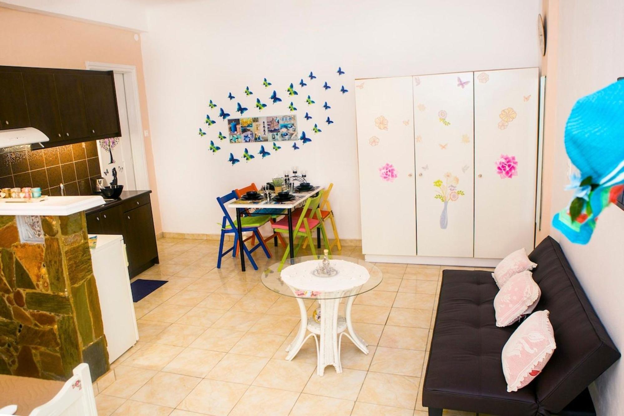 Apartment Colour With Free Bikes